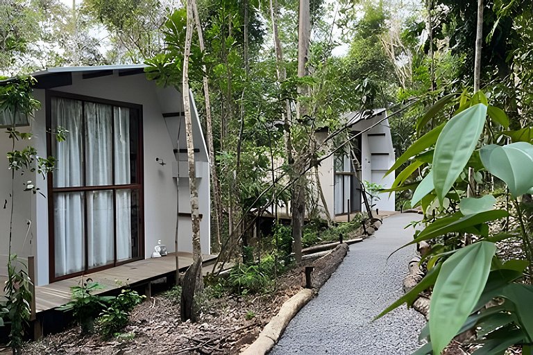 Chalé 5 · Lindo chalé na mata em Itacaré